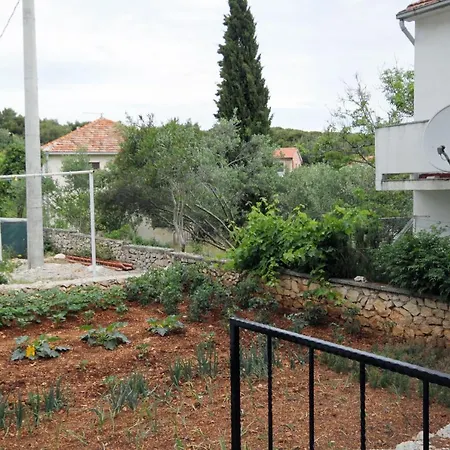 By The Sea Rogoznica - 3301 Apartment Rogoznica (Sibenik-Knin)